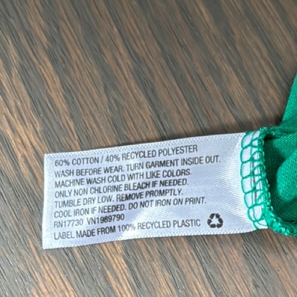 Cat & Jack ☘️ Shamrock Graphic T-Shirt | 18M - Picture 6 of 6